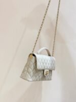 QUILTED FLAP BAG WITH HANDLE 26 IN BEIGE LAMBSKIN GOLD PLATED METAL - Image 2