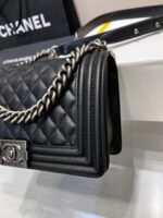 BOY BAG MEDIUM 25 BLACK CAVIAR RUTHENIUM HARDWARE - Image 11