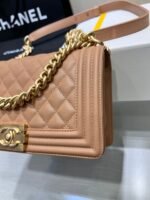 BOY BAG MEDIUM 25 BROWN CAVIAR GOLD HARDWARE - Image 12