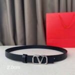 REVERSIBLE VLOGO SIGNATURE BELT IN GLOSSY ALL BLACK CALFSKIN SHW 20 MM - Image 2