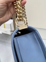 BOY BAG MEDIUM 25 CLOUD BLUE CAVIAR GOLD HARDWARE - Image 6