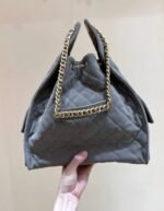 CC 25 HANDBAG IN GRAY 40 SUEDE CALFSKIN GOLD HARDWARE - Image 15