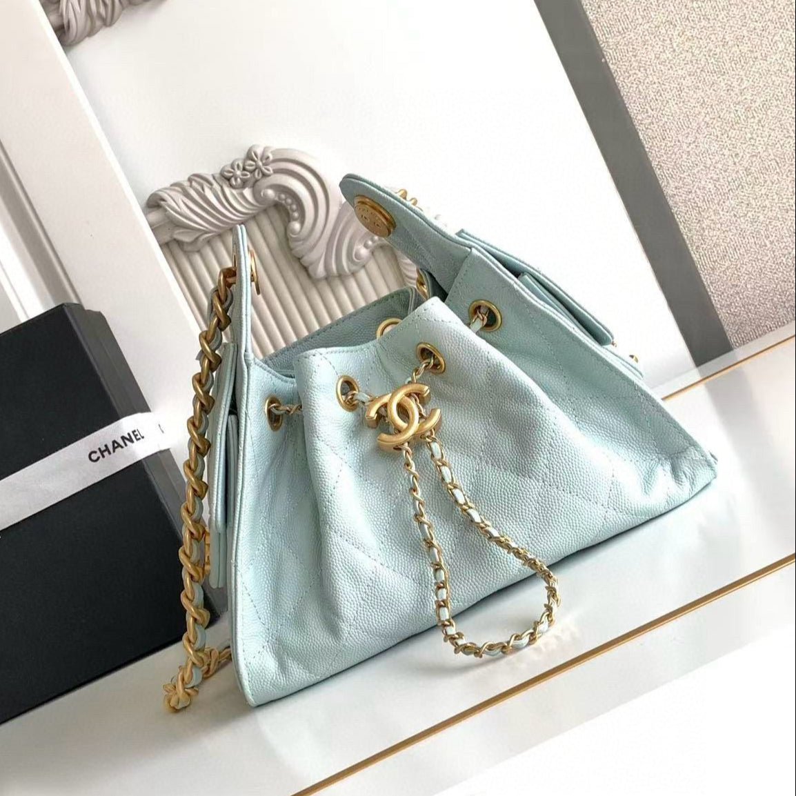 Image_20250730161032 CC 25 MINI HANDBAG 22CM IN BABY BLUE GRAINED CALFSKIN GOLD HARDWARE - Image 1
