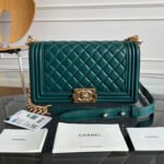 CHANEL 25S BOY BAG 25 IN DARK GREEN LAMBSKIN - Image 11