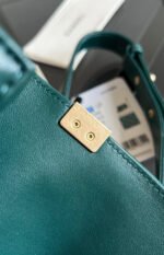 CHANEL 25S BOY BAG 25 IN DARK GREEN LAMBSKIN - Image 8