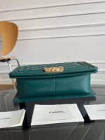 CHANEL 25S BOY BAG 25 IN DARK GREEN LAMBSKIN - Image 13