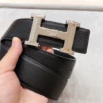 HM BELT BUCKLE & REVERSIBLE BLACK LEATHER STRAP 38 MM SILVER HARDWARE - Image 4