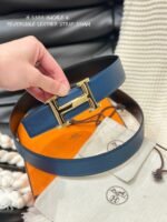 HM 5382 BELT GOLD BUCKLE & REVERSIBLE NAVY BLUE LEATHER STRAP 38MM - Image 9