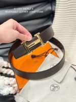 HM 5382 BELT GOLD BUCKLE & REVERSIBLE BLACK LEATHER STRAP 38MM - Image 4