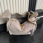 MEDIUM HANDBAG 40 IN BEIGE SUEDE GOLD HARDWARE - Image 13