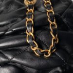 CHANEL 25S BOW BAG 38 IN BLACK LAMBSKIN WITH GOLD HARDWARE - Image 3