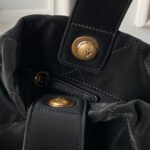 CHANEL 25S BOW BAG 38 IN BLACK VELVET WITH GOLD HARDWARE - Image 4