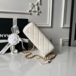 CHANEL 26S CROSSBODY BAG 20 IN WHITE LAMBSKIN - Image 7