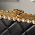 CHANEL 26S CROSSBODY BAG 20 IN BLACK LAMBSKIN - Image 17