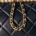 CHANEL 26S CROSSBODY BAG 20 IN BLACK LAMBSKIN - Image 16