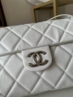 CHANEL 25S SHOULDER BAG 40 IN WHITE CAVIAR WITH SILVER HARDWARE - Image 11