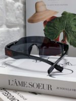 FF SQUARED VISOR FRAME SUNGLASSES 557144 IN ACETATE - Image 20