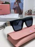RUNWAY SQUARE SUNGLASSES 513010 IN BLACK ACETATE - Image 6