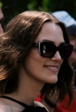 CAT EYE SUNGLASSES 632701 IN BLACK ACETATE EMBOSSED PEARL - Image 10