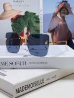 FIRST CRYSTAL SQUARE FRAME SUNGLASSES FE4082US IN METAL - Image 20