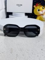 TRIOMPHE SQUARE SUNGLASS 566744 IN BLACK ACETATE - Image 15