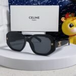 TRIOMPHE SQUARE SUNGLASS 566744 IN BLACK ACETATE - Image 10