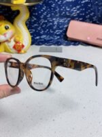 RUNWAY SUNGLASSES 567506 IN HAVANA ACETATE BRONZE LOGO - Image 11