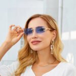 CRYSTAL STUDDED C DE RECTANGULAR FRAME SUNGLASSES 533159 IN METAL - Image 34