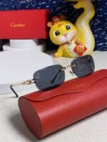 SIGNATURE C DE RECTANGULAR FRAME SUNGLASSES 533233 IN METAL - Image 37