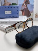 BUTTERFLY FRAME SUNGLASSES 570220 IN ACETATE - Image 8
