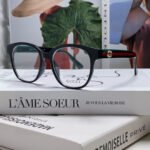 BUTTERFLY FRAME SUNGLASSES 570220 IN ACETATE - Image 16