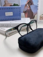 BUTTERFLY FRAME SUNGLASSES 570220 IN ACETATE - Image 20
