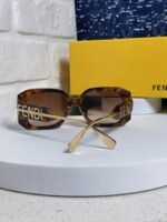 OVERSIZES FF DIAMONDS SQUARE SUNGLASSES 551639 IN ACETATE - Image 23