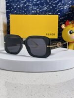 OVERSIZES FF DIAMONDS SQUARE SUNGLASSES 551639 IN ACETATE - Image 2