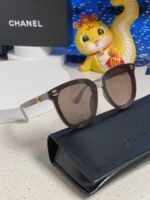 BROWNLINE SUNGLASSES 638936 IN LIGHT GRAY ACETATE - Image 8
