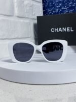 BUTTERFLY SUNGLASSES 641813 IN WHITE ACETATE BLACK METAL LOGO - Image 2