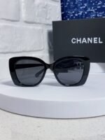 BUTTERFLY SUNGLASSES 641817 IN ACETATE BLACK METAL LOGO - Image 2