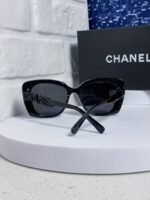 BUTTERFLY SUNGLASSES 641817 IN ACETATE BLACK METAL LOGO - Image 3