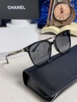 SQUARE SUNGLASSES 632032 IN BLACK ACETATE SILVER METAL - Image 2