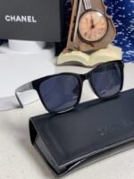 SQUARE SUNGLASSES 3392 IN BLACK ACETATE BLACK LENSES - Image 17