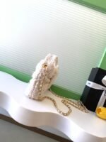 CHANEL 25S BOW BAG 26 IN CREAM WHITE TWEED WITH GOLD HARDWARE - Image 19