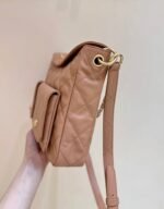 CHANEL 25S HIPPIE HOBO POSTMAN BAG 30 IN WARM TAUPE CALFSKIN GOLD HARDWARE - Image 3