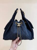 CC 25 HANDBAG 30 IN DARK BLUE DENIM GOLD HARDWARE - Image 17