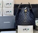 CC 25 HANDBAG 40 IN DARK BLUE DENIM GOLD HARDWARE - Image 4