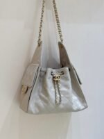 CC 25 HANDBAG IN CREAM 30 GRAINED CALFSKIN GOLD HARDWARE - Image 16